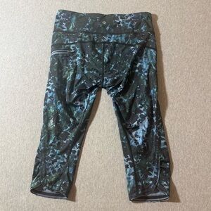 Lululemon Run Top Speed Crop Leggings Blue Floral Backdrop High Rise Size 6